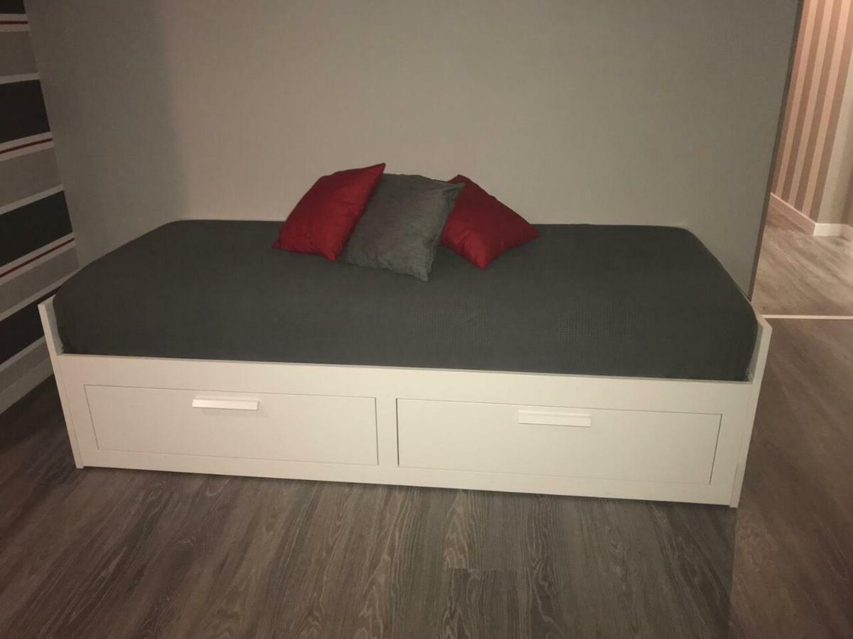 Raya 28 Panzió Bari Kültér fotó
